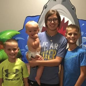 Meet your Posher, Vicki